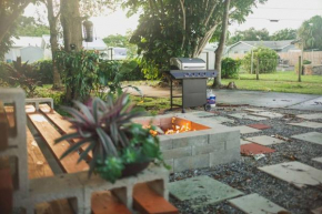 Charming home, minutes from the beach